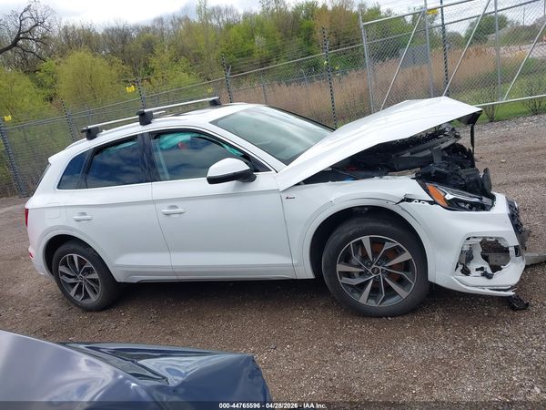 2022 AUDI Q5