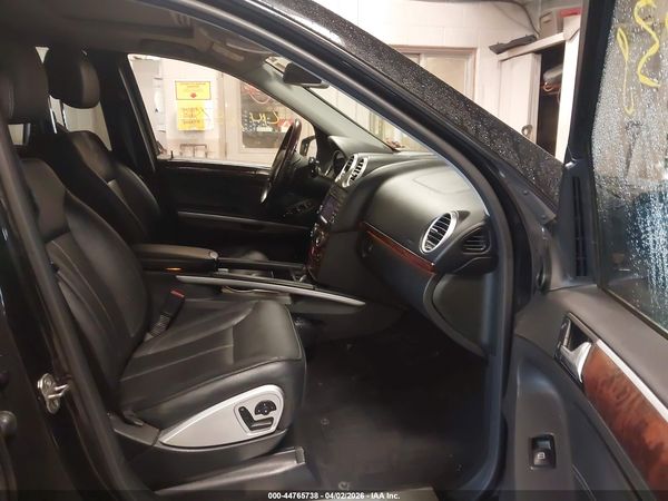 2011 MERCEDES-BENZ GL 550 GL550 4-MATIC