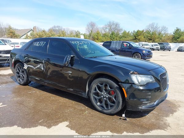 2016 CHRYSLER 300 300S — I6