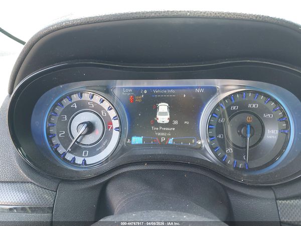 2016 CHRYSLER 300 300S — I7
