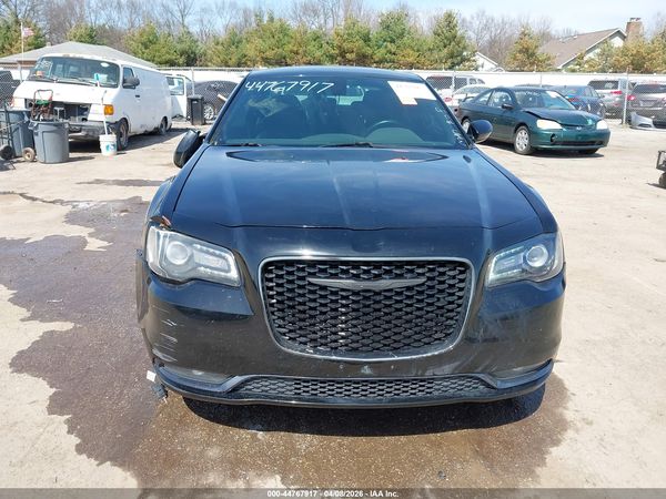 2016 CHRYSLER 300 300S — I115