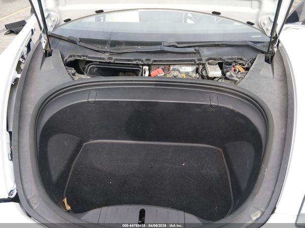 2018 TESLA MODEL 3 LONG RANGE/PERFORMANCE