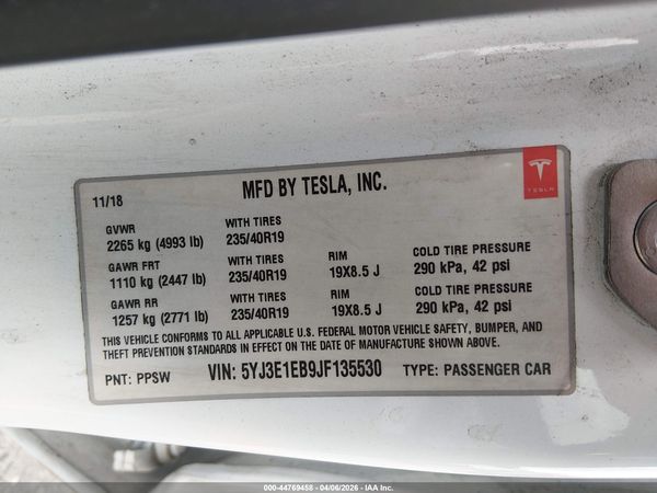2018 TESLA MODEL 3 LONG RANGE/PERFORMANCE
