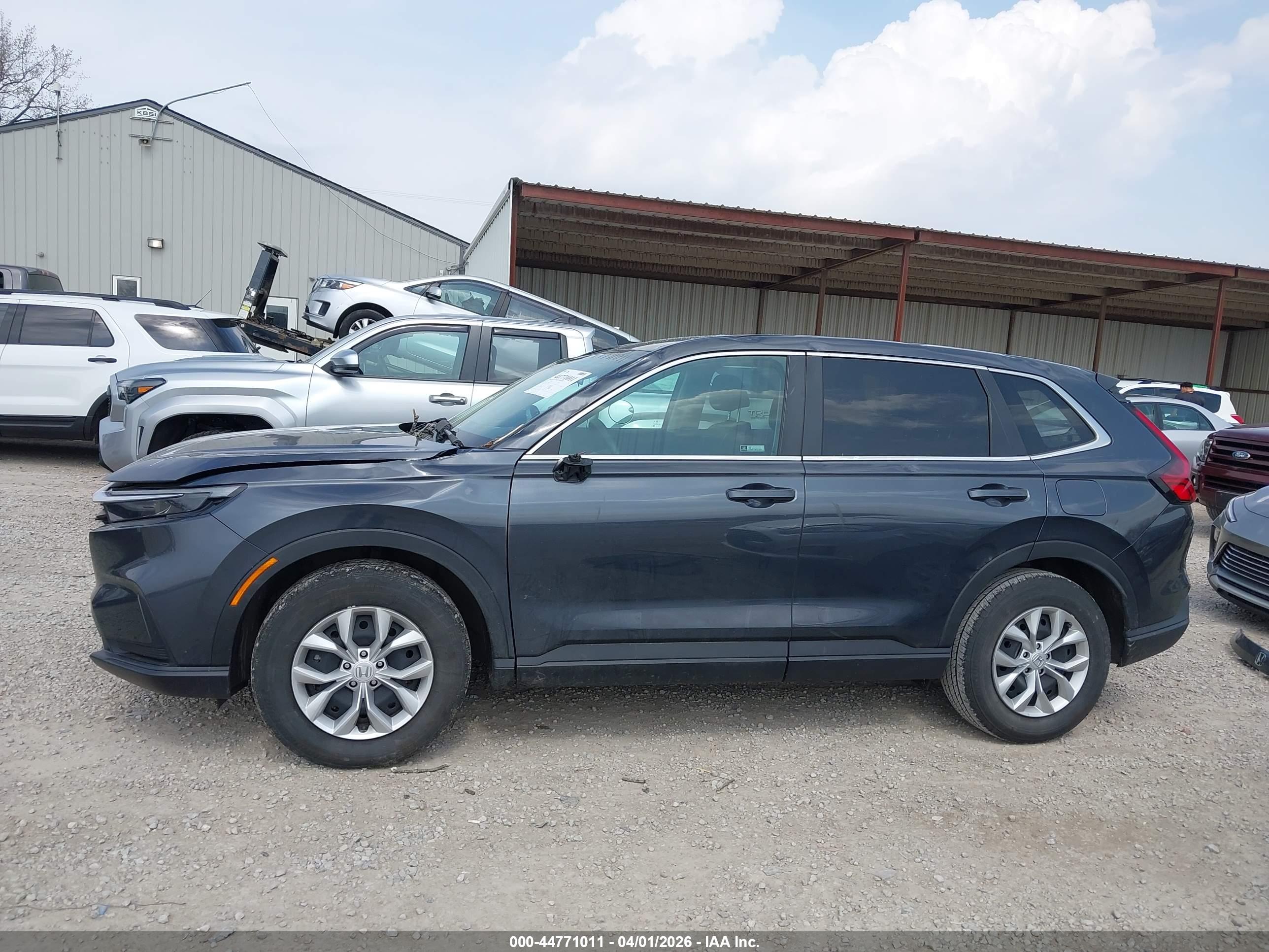 2025 HONDA CR-V LX AWD