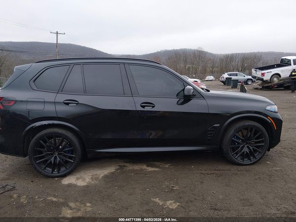 2025 BMW X5 M60I