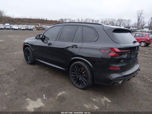 2025 BMW X5 M60I