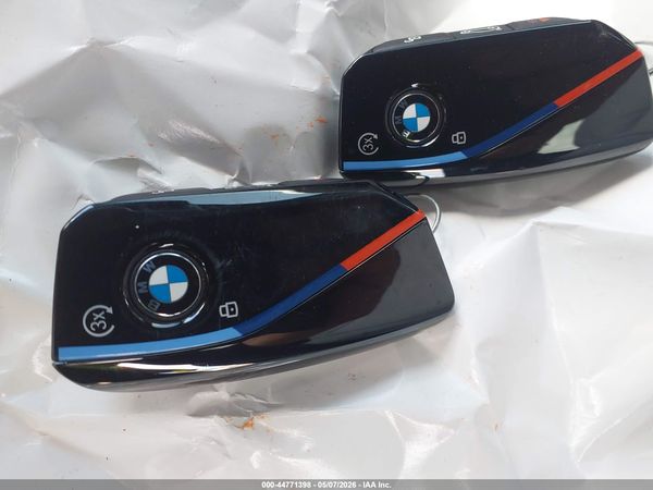 2025 BMW X5 M60I