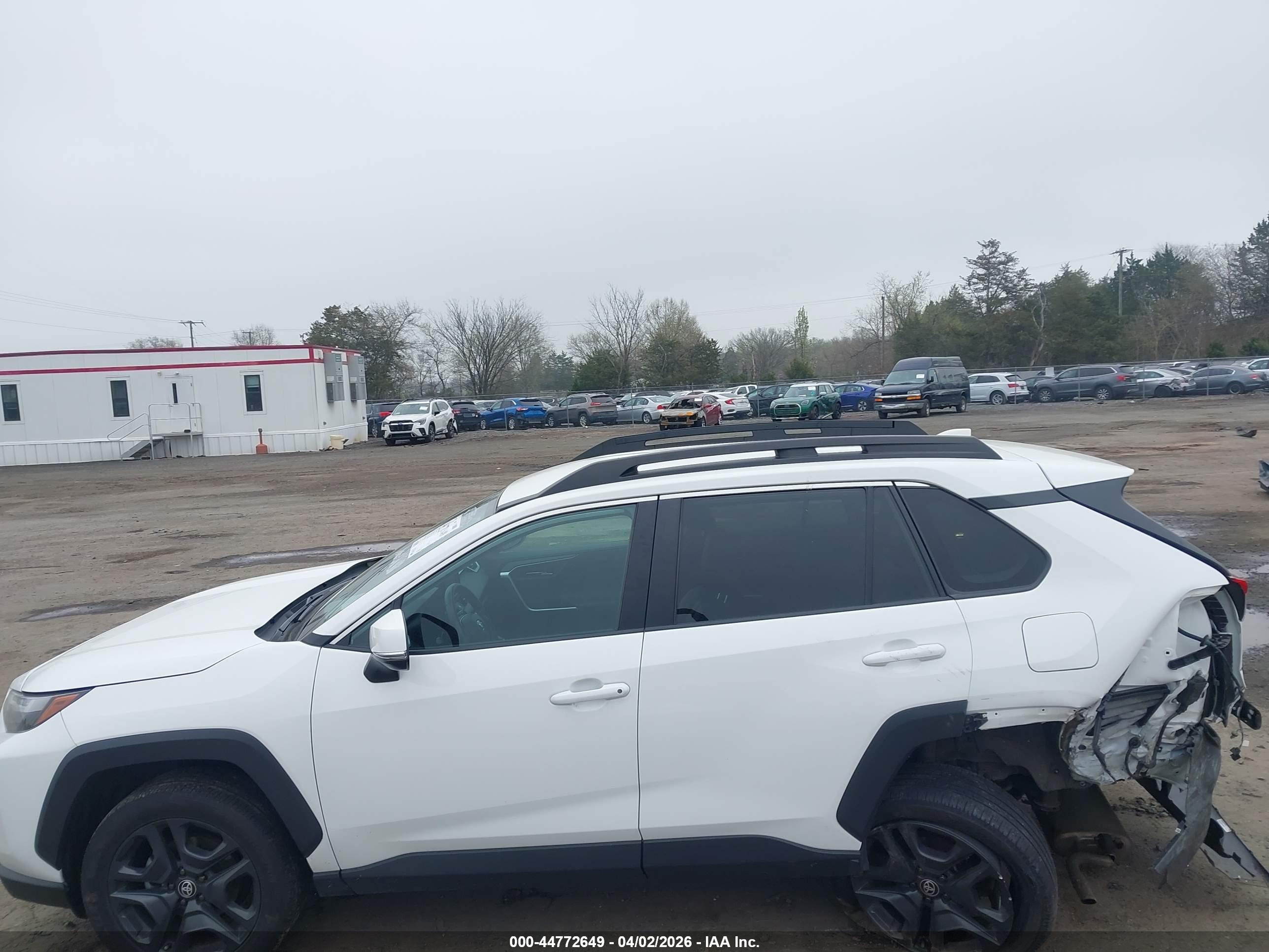 2022 TOYOTA RAV4 ADVENTURE