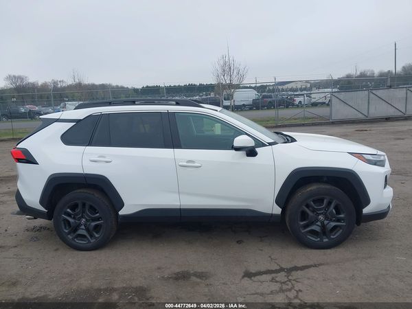 2022 TOYOTA RAV4 ADVENTURE