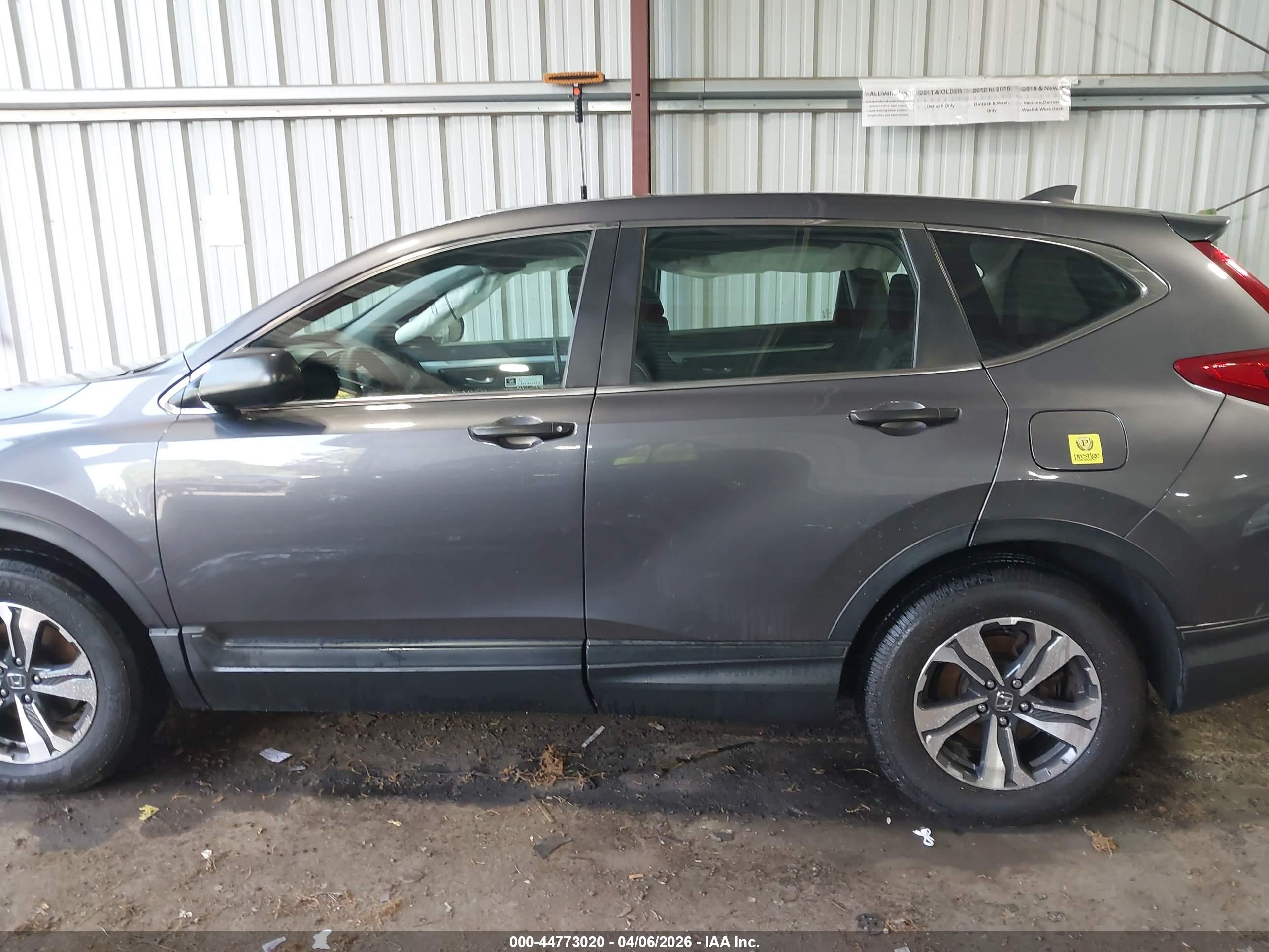 2019 HONDA CR-V LX