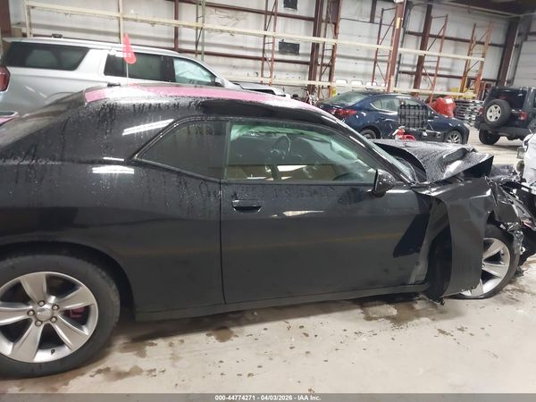 2020 DODGE CHALLENGER SXT