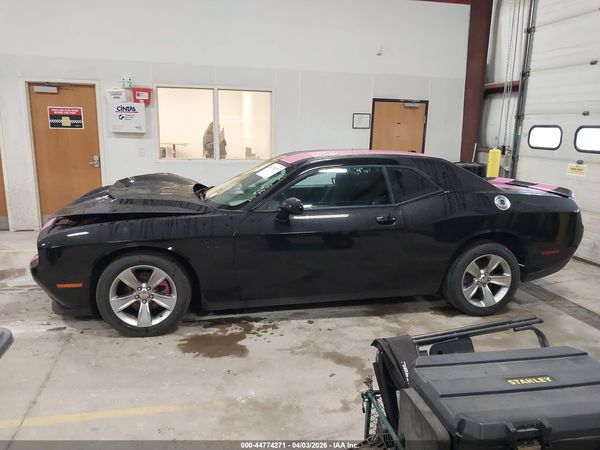 2020 DODGE CHALLENGER SXT
