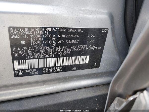 2024 TOYOTA RAV4 XLE