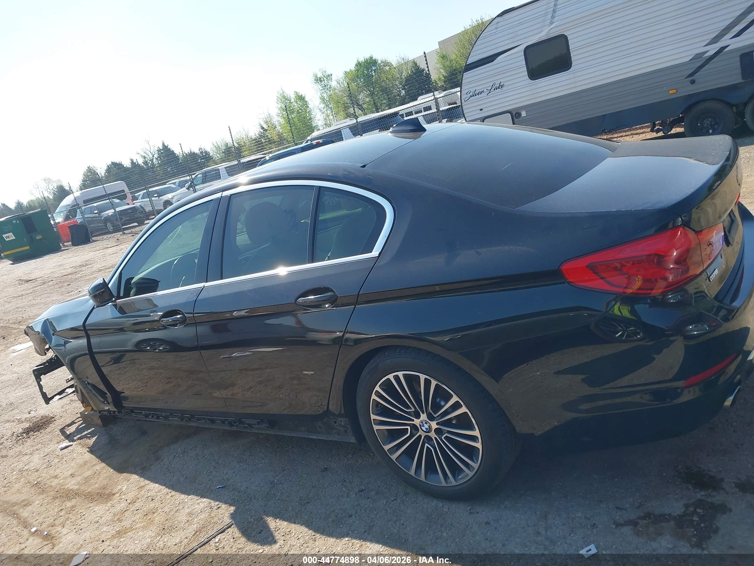 2020 BMW 530I