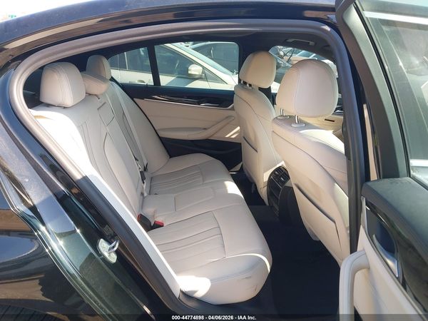 2020 BMW 530I