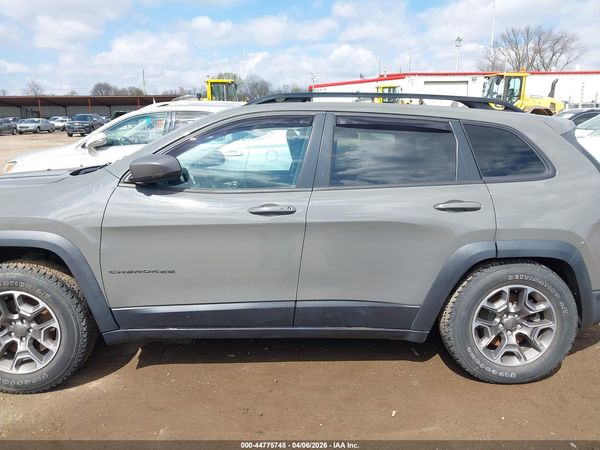 2022 JEEP CHEROKEE TRAILHAWK 4X4