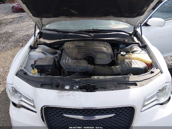 2016 CHRYSLER 300 LIMITED