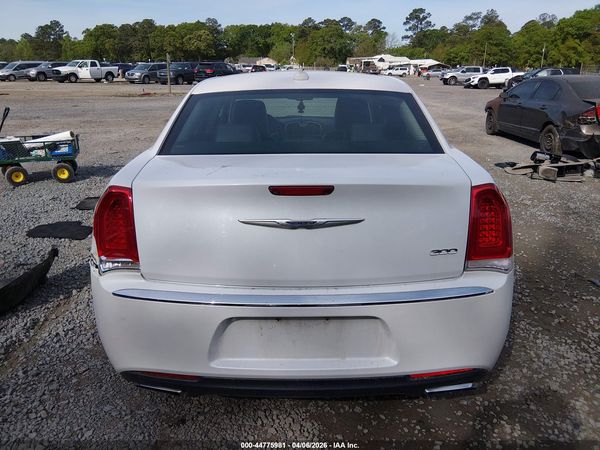 2016 CHRYSLER 300 LIMITED
