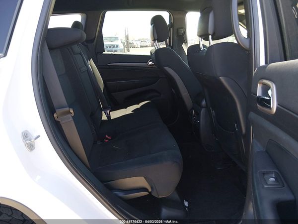 2017 JEEP GRAND CHEROKEE LAREDO 4X4