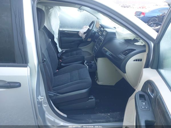 2019 DODGE GRAND CARAVAN SE — I5
