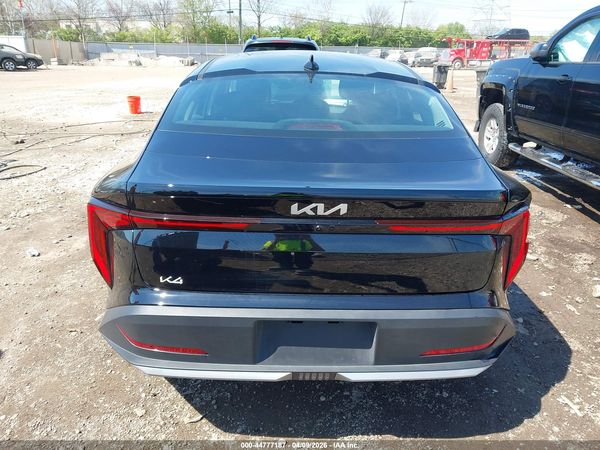 2025 KIA K4 LXS