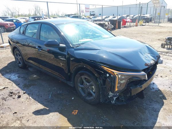 2025 KIA K4 LXS