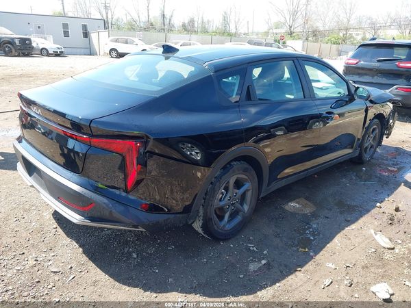 2025 KIA K4 LXS