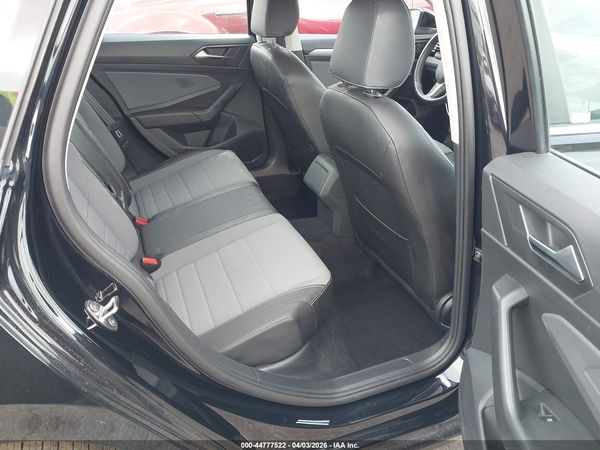 2025 VOLKSWAGEN JETTA 1.5T SE — I8