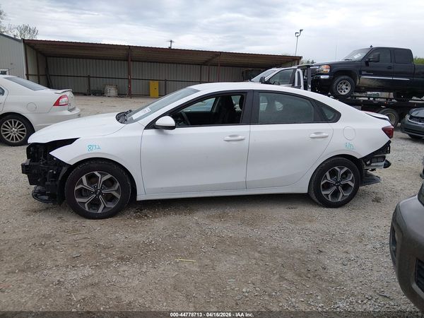 2021 KIA FORTE LXS