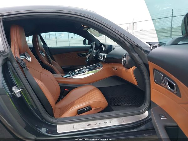 2017 MERCEDES-BENZ AMG GT S