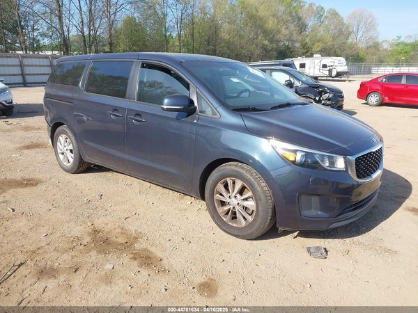 2017 KIA SEDONA LX