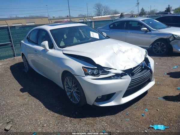 2016 LEXUS IS 300