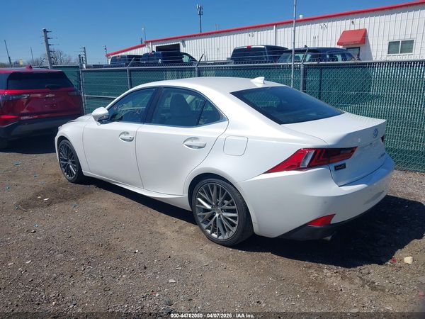 2016 LEXUS IS 300