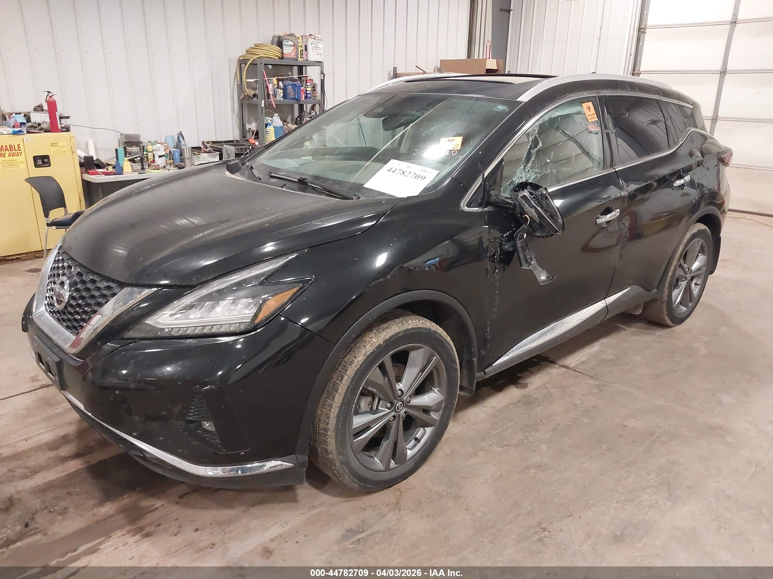 2019 NISSAN MURANO PLATINUM — I2