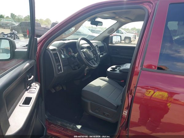 2023 RAM 1500 CLASSIC TRADESMAN  4X4 5'7 BOX