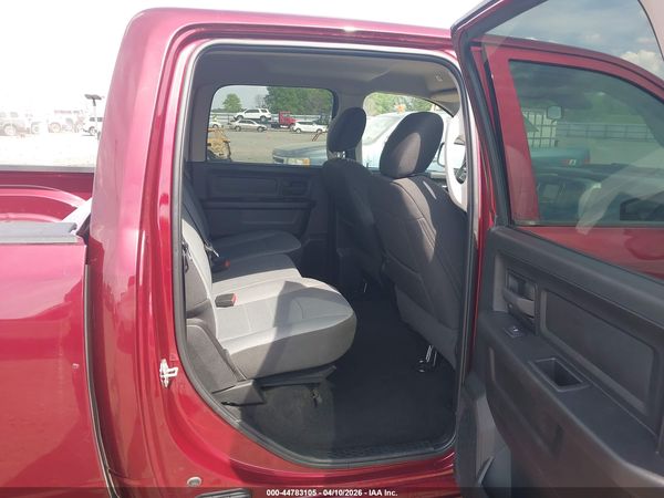 2023 RAM 1500 CLASSIC TRADESMAN  4X4 5'7 BOX