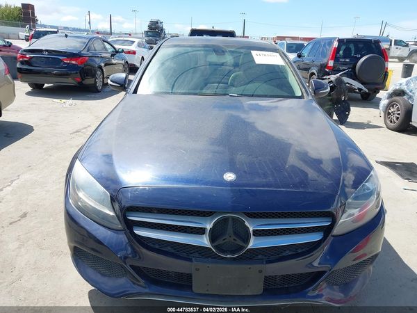 2015 MERCEDES-BENZ C 300
