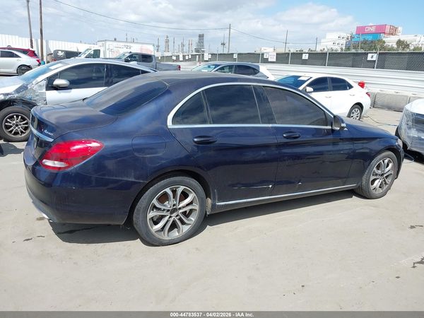 2015 MERCEDES-BENZ C 300