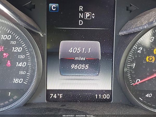 2015 MERCEDES-BENZ C 300