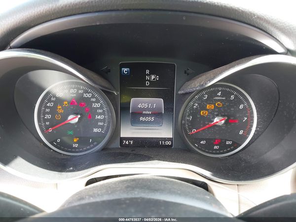 2015 MERCEDES-BENZ C 300
