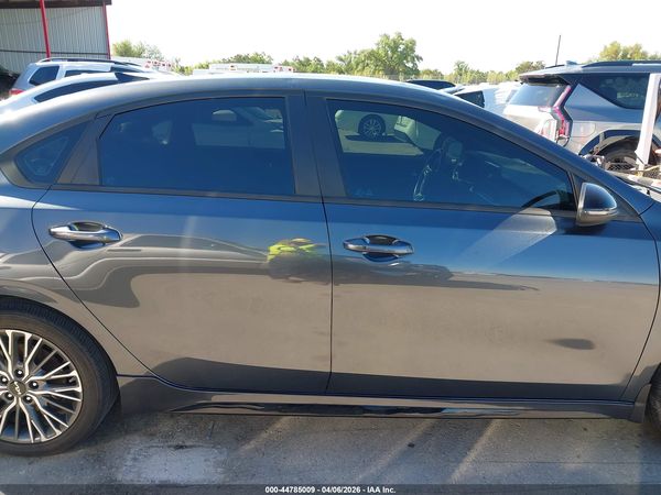 2024 KIA FORTE GT-LINE