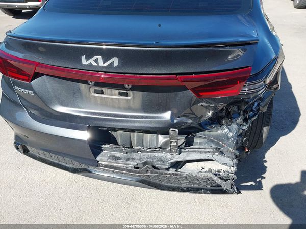 2024 KIA FORTE GT-LINE