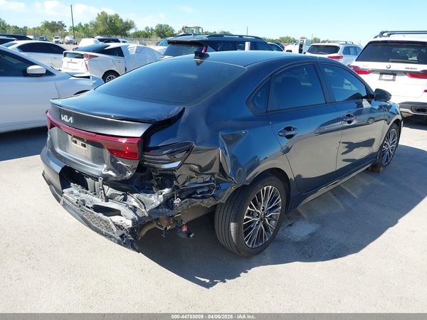 2024 KIA FORTE GT-LINE