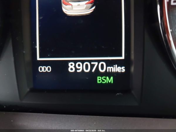 2018 TOYOTA RAV4 SE