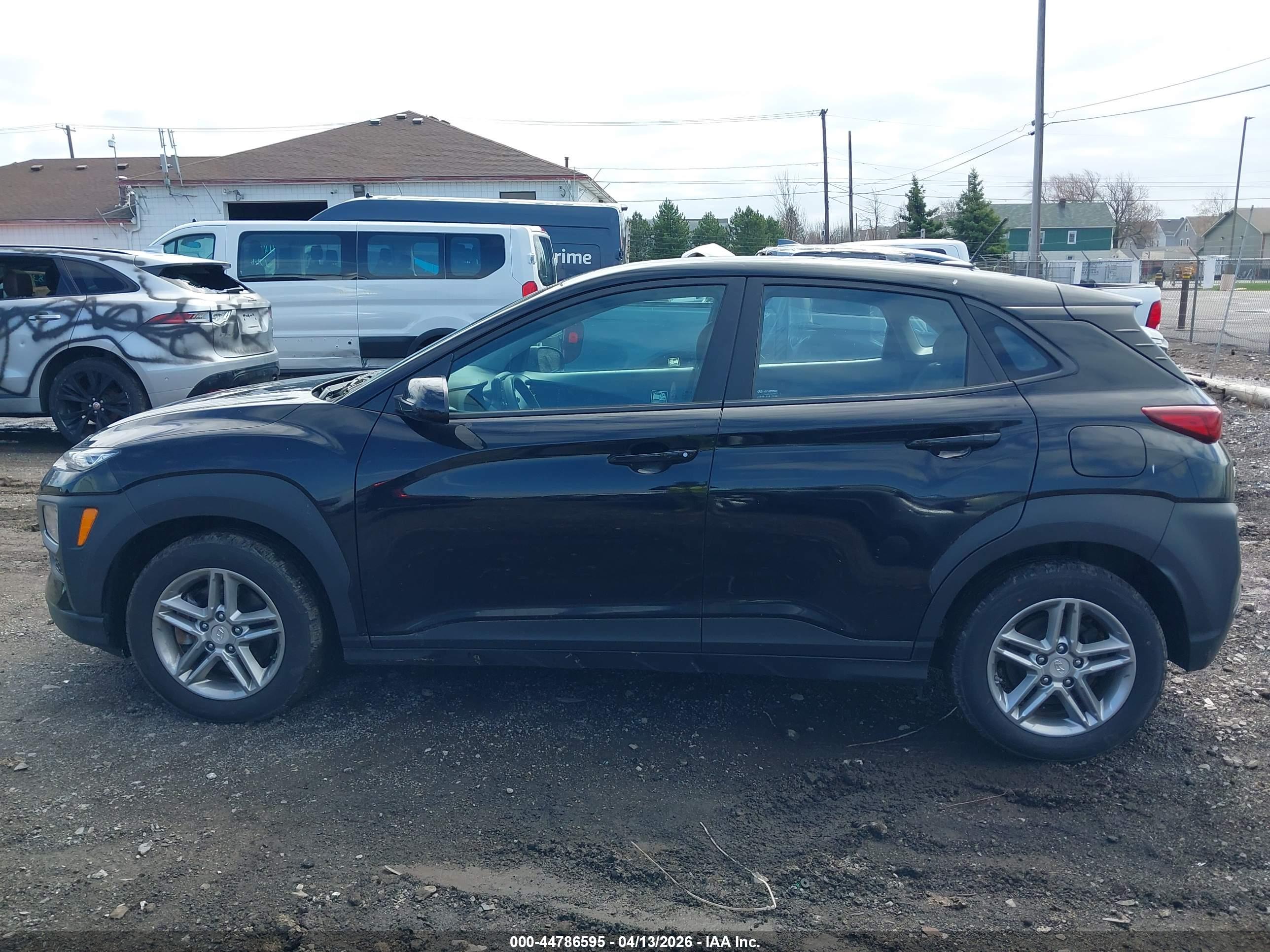 2020 HYUNDAI KONA SE