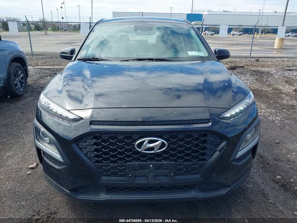 2020 HYUNDAI KONA SE
