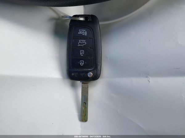 2020 HYUNDAI KONA SE