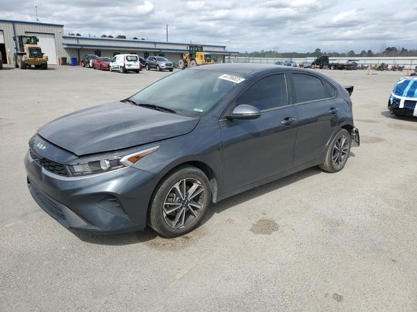 2022 KIA FORTE FE, LXS