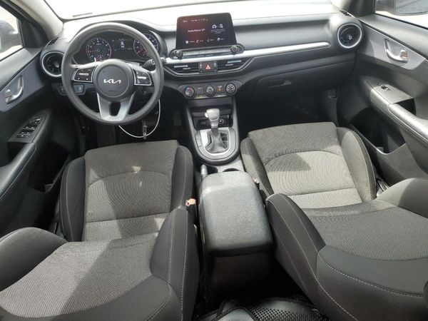 2022 KIA FORTE FE, LXS