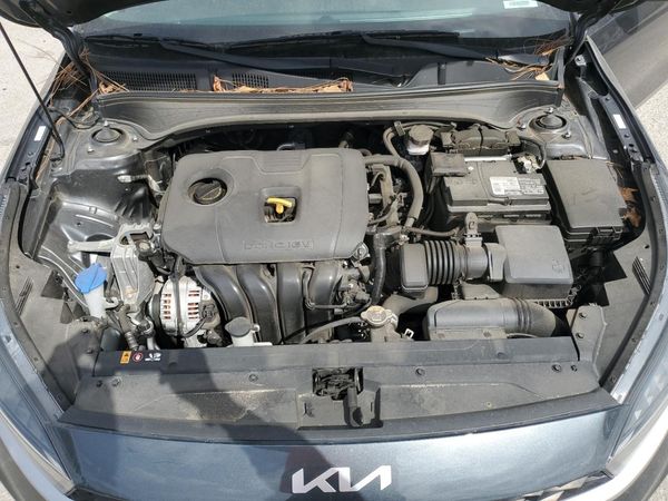 2022 KIA FORTE FE, LXS